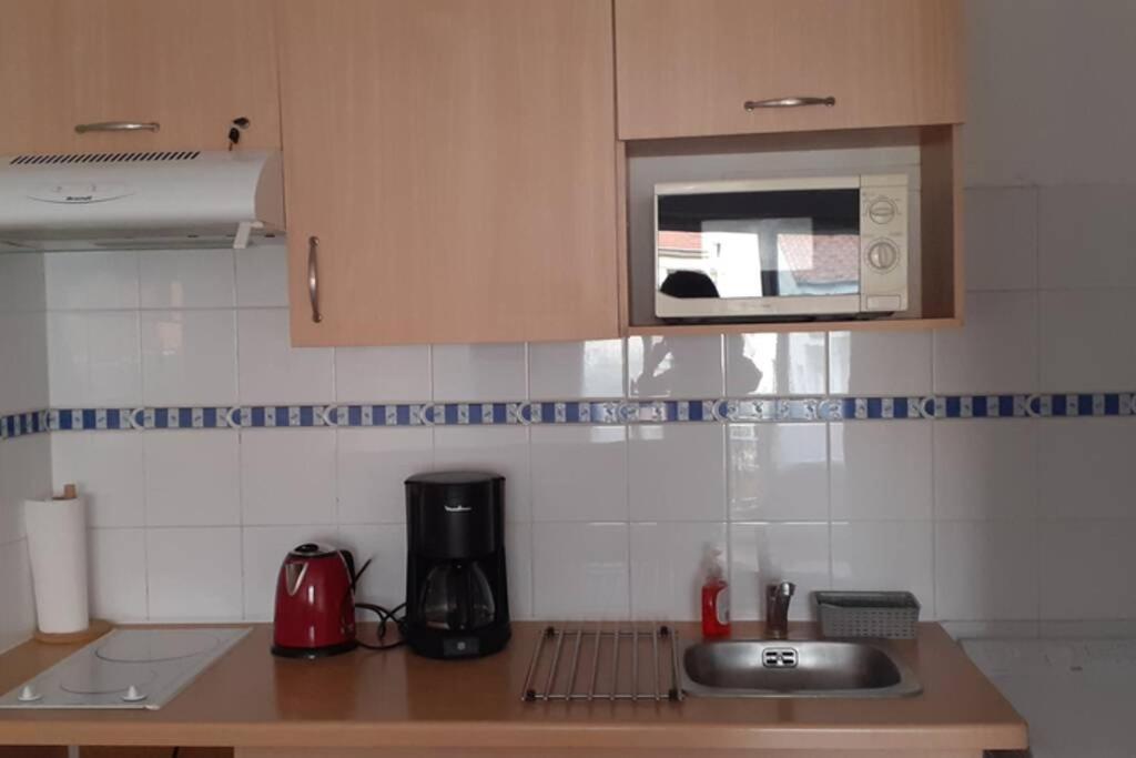 Agreable Logement Proche De La Gare Et Du Polygone Apartment Beziers Ngoại thất bức ảnh